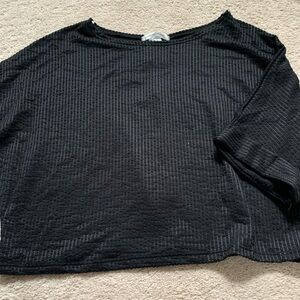 🌸 BLACK RIBBED CROP TOP SIZE S